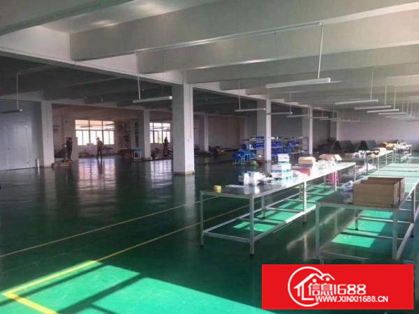 平湖山厦罗山工业区三楼1500平方标准厂房有现成办公室