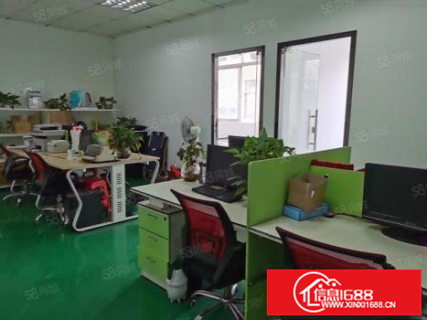 龙华区观澜福前路边二楼带办公室装修一整层标准厂房招租。