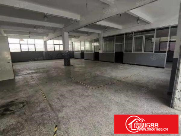 凤岗首层标准厂房出租特价带精装修形象好水电齐全带办公室