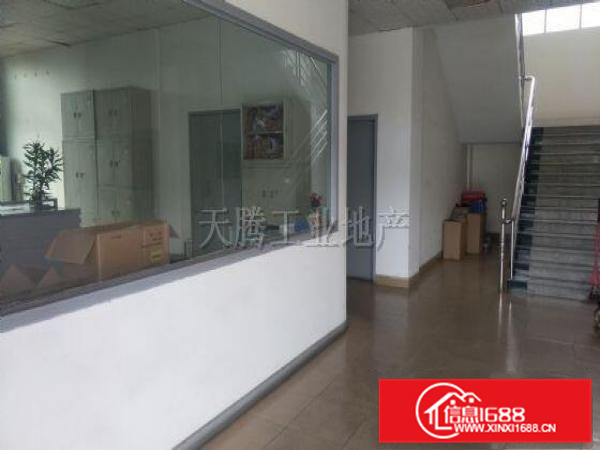 容桂标准厂房楼层二楼2380方，厂房近高速，大路边