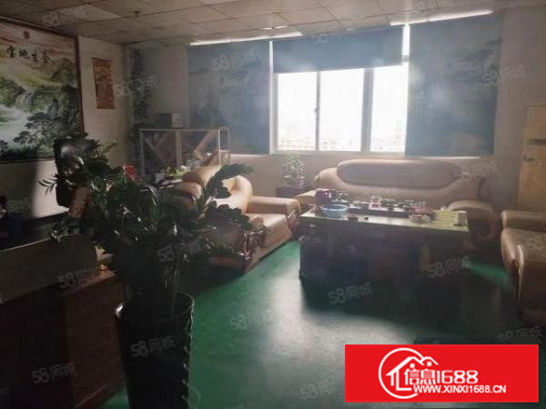 凤岗工业园楼上空出1100平方带装修出租