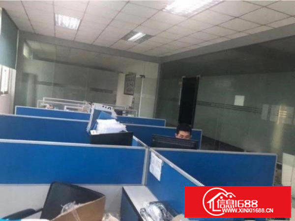 坪山中心区新出楼上1550平带装修厂房出租原房东红本厂房