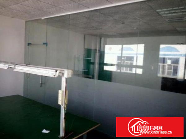 龙岗中心城南约带装修厂房1000平米出租