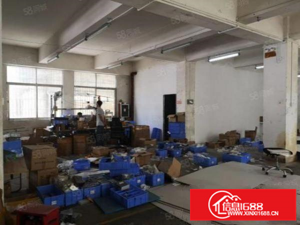 坂田五和地铁口附近一楼628平米仓库出租
