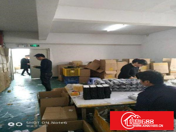 龙华新区观澜观光路边750平方租10400元