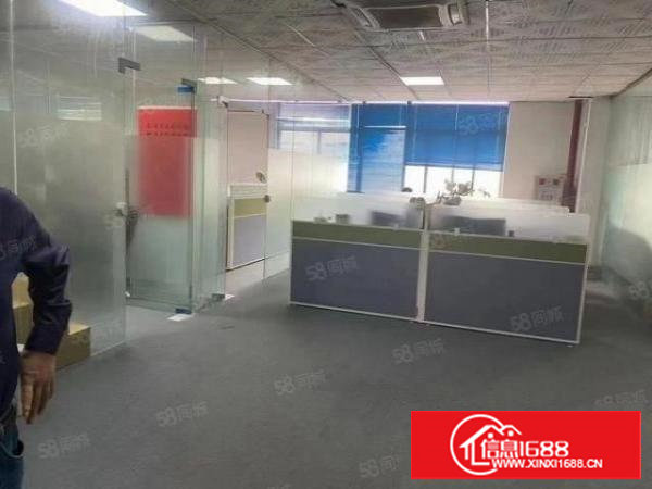 塘厦工业区标准厂房2500平招租，空地大停车位充足