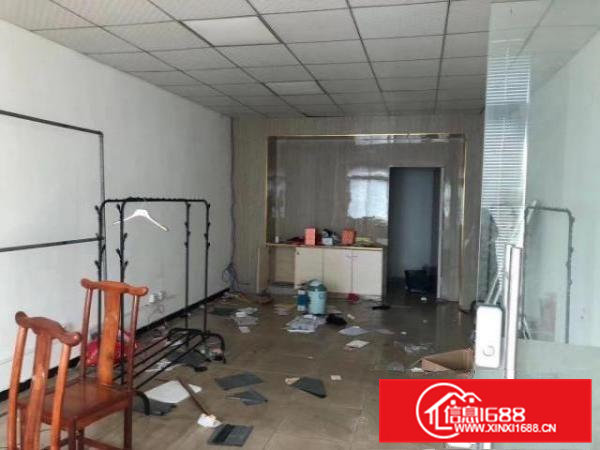 出租寮步镇汽车东站350平方厂房，精装修适合小加工