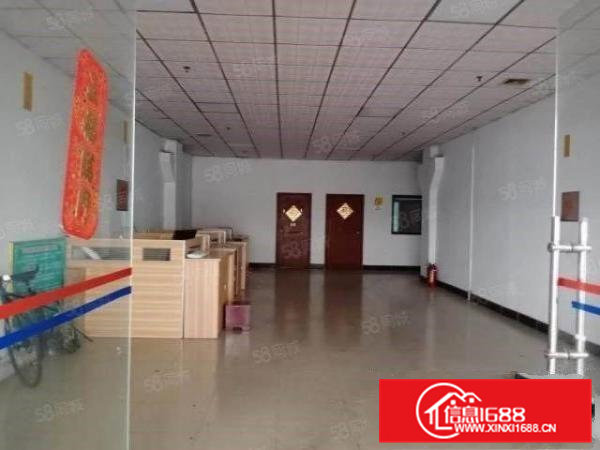 寮步横坑招租标准独院厂房一楼500平方，位置好，交通方便！