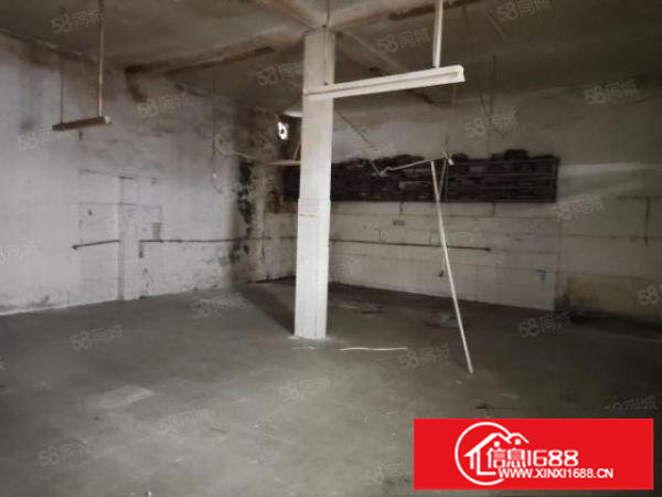 龙岗新生280平方独院一楼7000元一个月