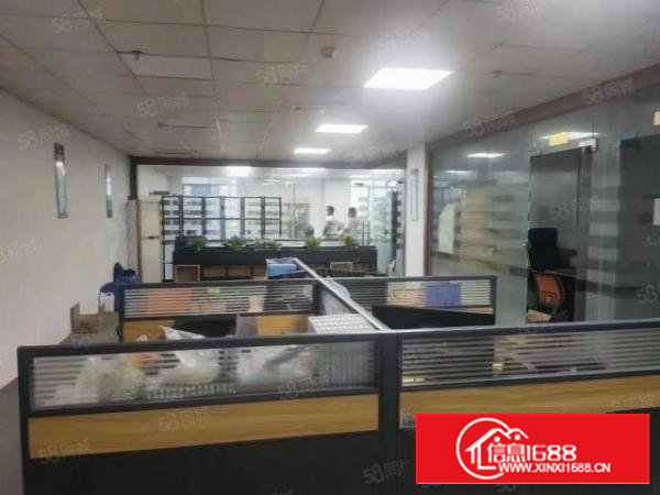 石岩地铁口新出楼上1200平带进装修厂房招租，面积实在