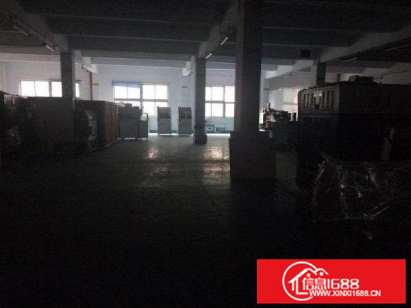 凤岗五联新出一楼厂房700平米招租，高度5米