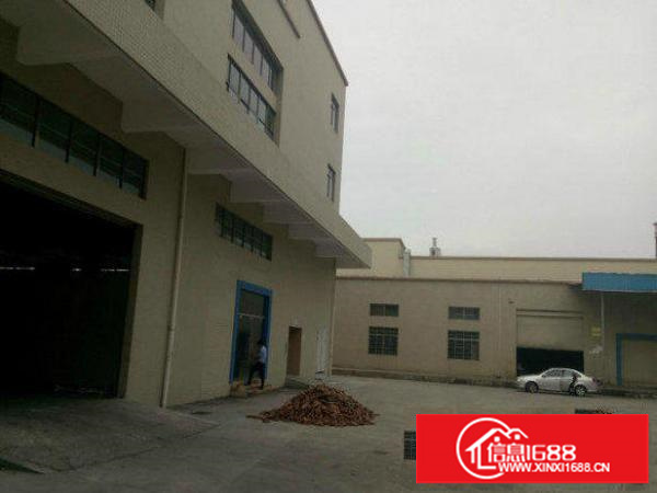 坪山新区龙坪路标准厂房1100平方出租高6.3米