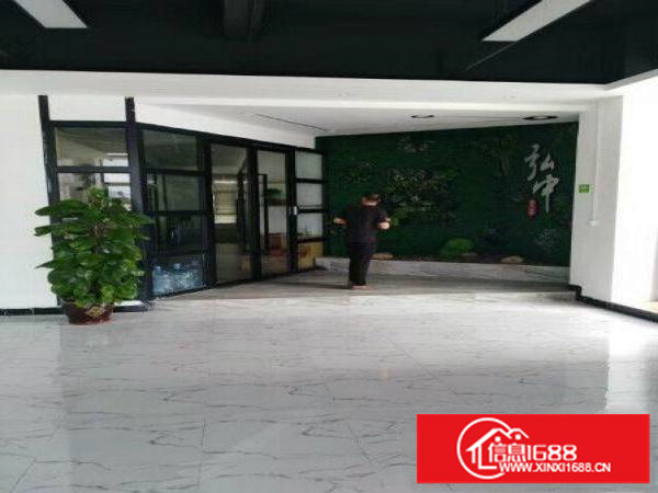 横岗永湖地铁站楼上精装750平方送精装修厂房