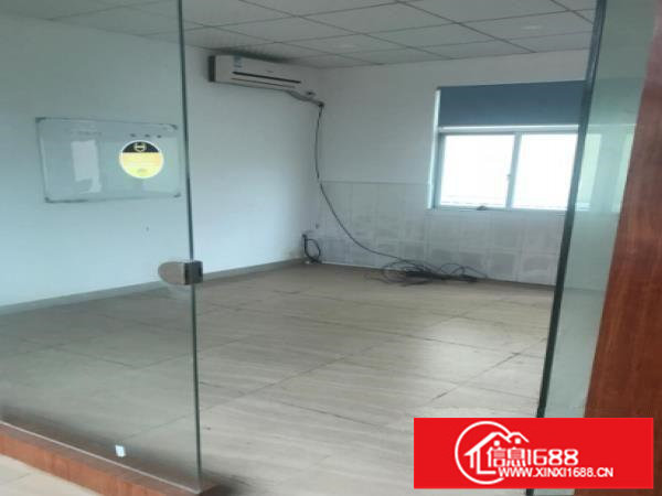 龙岗南联地铁站旁楼上400平精装修带办公厂房出租