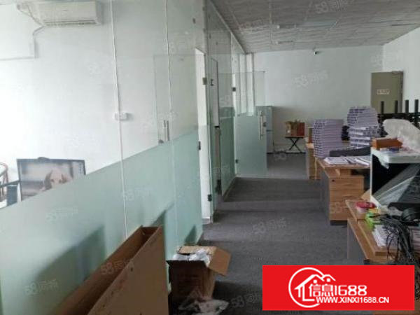 坂田天虹楼上300平600平带装修，可做电商外贸仓库等