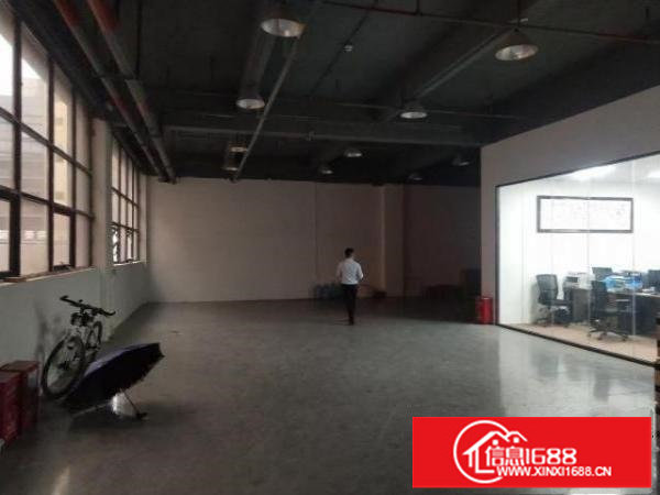 福永塘尾新出一楼320平豪华精装修厂房出租