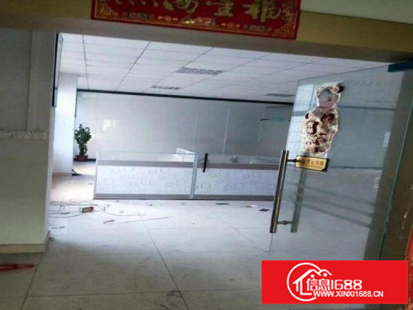 坪地盐龙大道新出1楼800平方厂房带装修采光好
