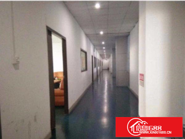 平湖上木古标准厂房楼上900平出租交通方便环境优美水电齐全