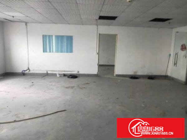 大万工业二楼440平米厂房出租，带办公室，形象好