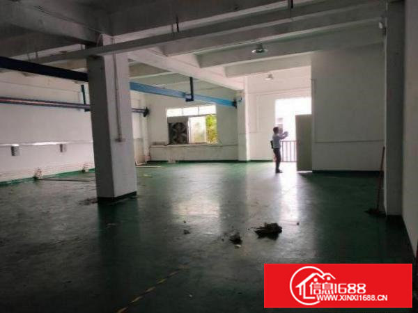 清溪清厦村楼上900平精装修厂房招租