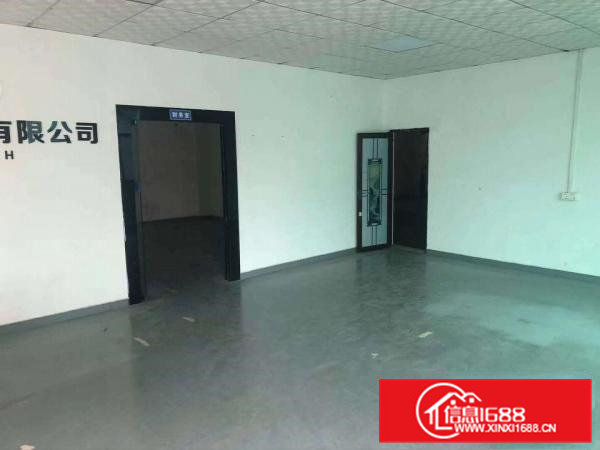 桥头砖墙到顶单一层2000平方现成水电