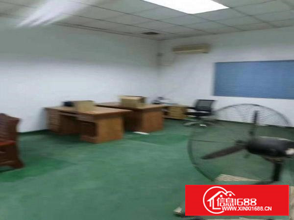 乌沙大润发旁二楼360平厂房出租，5000块全包