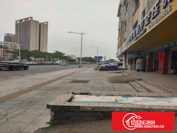 交通特别方便，可做厂房，办公室等