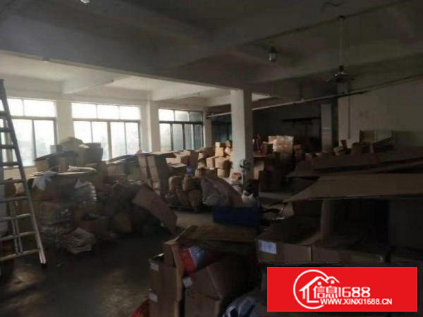 鸡啼岗独门独院一楼空出430平招租水电齐全带办公室