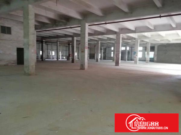 横岗地铁站后面大型工业园一楼2850平方米招租