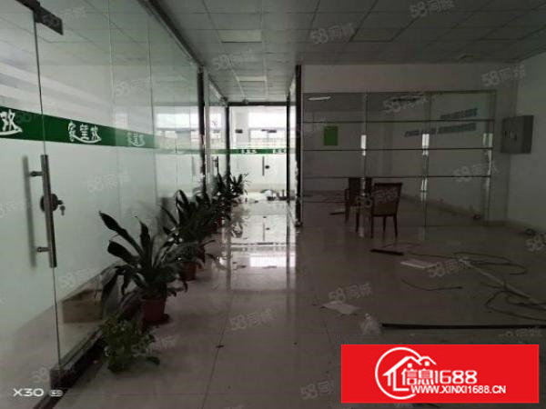 平湖鹅公岭1楼原房东1675平厂房精装办公室出租