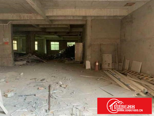 大岭山大片美村长岭街有400平米厂房，可做厂库，轻型加工