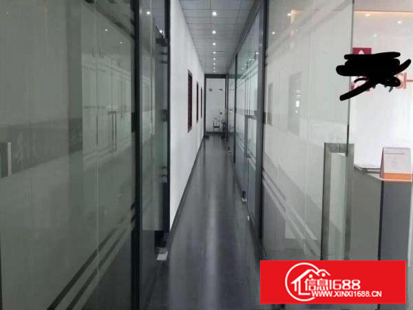 塘厦近深圳原房东二楼900平方带装修低价急租