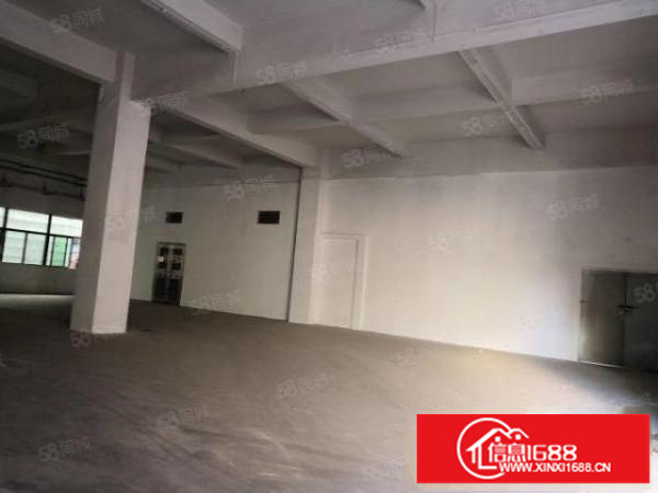 轻轨边上一楼530平米厂房空旷适合各种行业