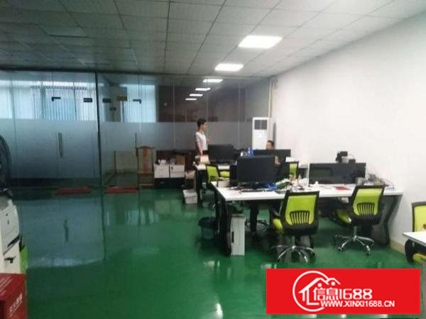 龙岗宝龙高新产业园楼上2000平米带精装修可分租