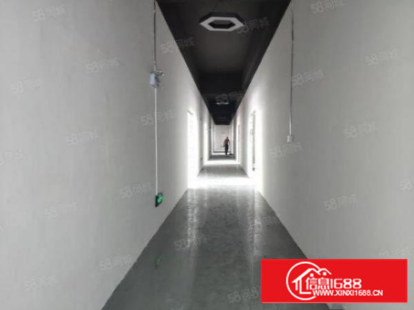 西乡九围200400600800平全新地坪漆厂房出租