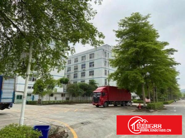 出租宝安区石岩工业区15000平方村委厂房可分租可办环评