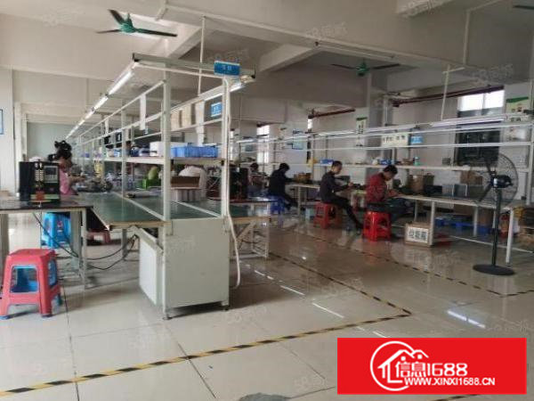 怀德新出一整层带精装修厂房出租现在是做电子