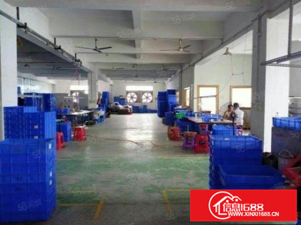 桥头镇原房东三楼厂房出租650平方，现成办公室，水电齐全！