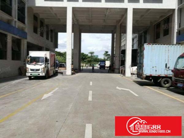 横岗六约全新洁净厂房实际面积出租有红本三顿货梯空地非常大