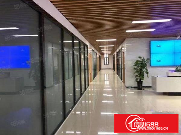 黄江镇靠深圳公明九成新高大上工业园分租二楼整层2000平方