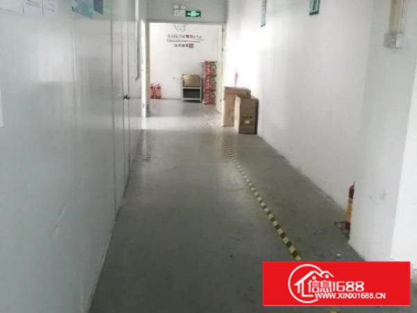 沙井后亭地铁站旁，长短租皆可，大小可分，拎包入驻！