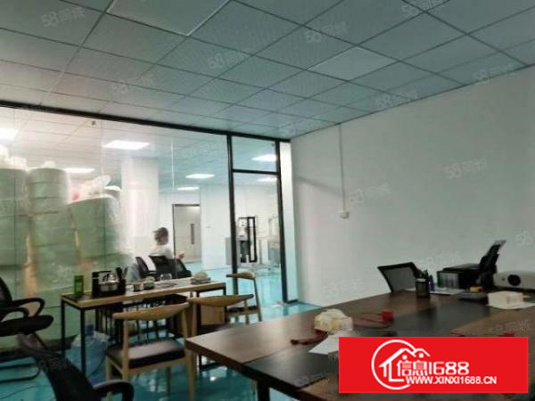 龙华大浪新出楼上精装修办公室出租300平水电齐全