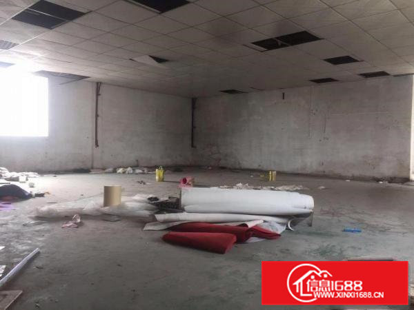 出租横沥镇神山工业城200平方厂房，价格优惠，厂房美丽