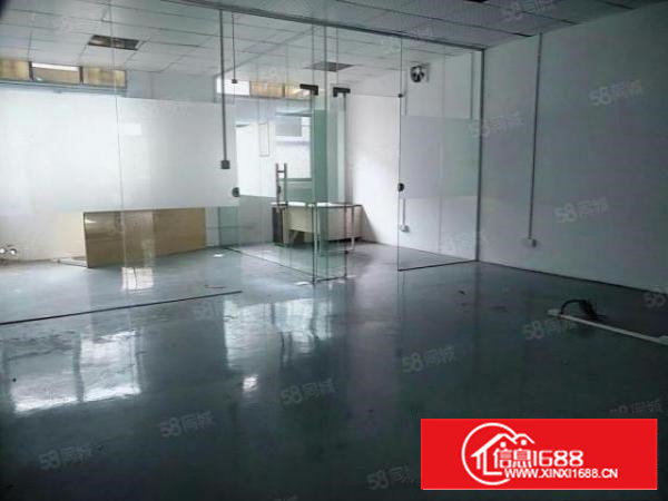 石岩三联工业区楼上精装修1000平厂房出租，原房东零公摊