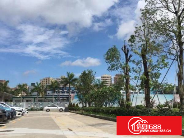 福永园区厂房诚意招租，环境舒适，价格不贵，带宿舍