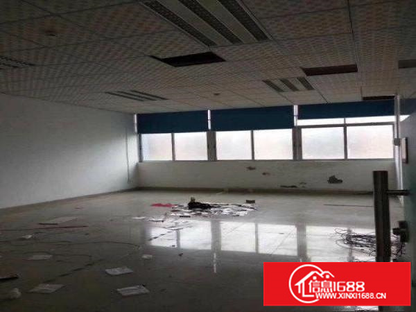 厂房位于新桥第三工业区，107国道旁边，大型园区内，园区形象