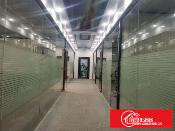 石岩新出两层小独栋，带精装修，水电齐全，随时拎包入住。