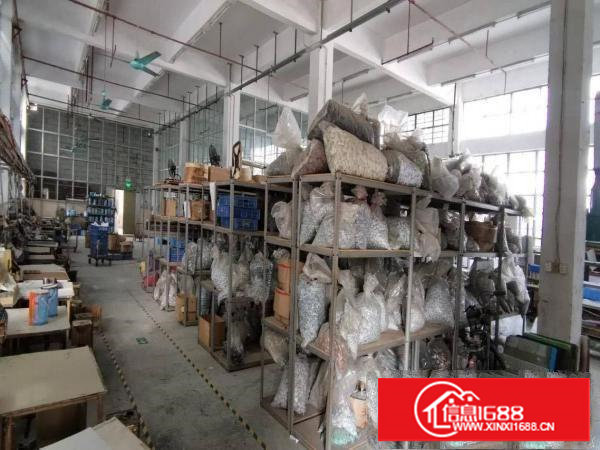 塘厦沙湖新出便宜一楼厂房600平方，高度6米，现成装修