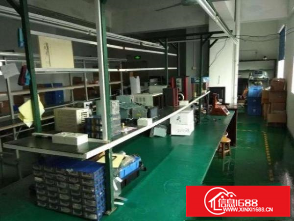 西乡流塘路口富强大厦旁边厂房分租，我本人是做电子产品组装，