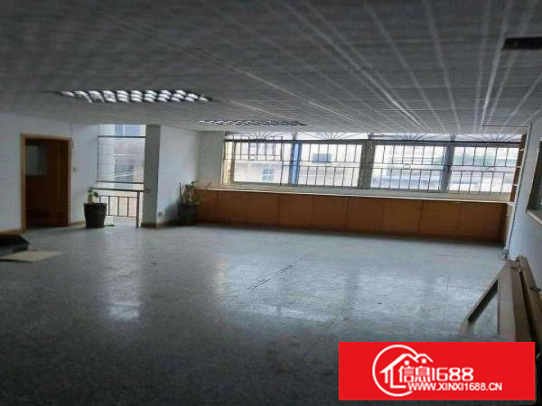 横岗六约塘坑地铁站800米新出精装办公室，无转让费